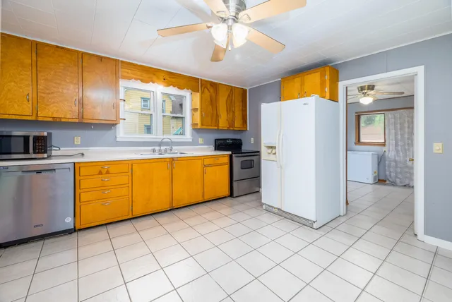 $145,000 | 111 East Iroquois Street, Kentland, IN 47951