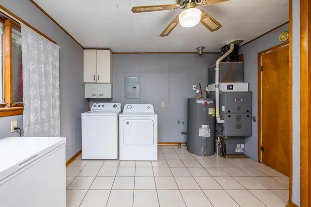 $145,000 | 111 East Iroquois Street, Kentland, IN 47951