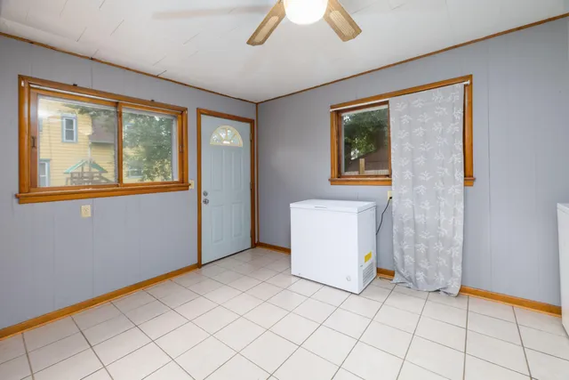 $145,000 | 111 East Iroquois Street, Kentland, IN 47951