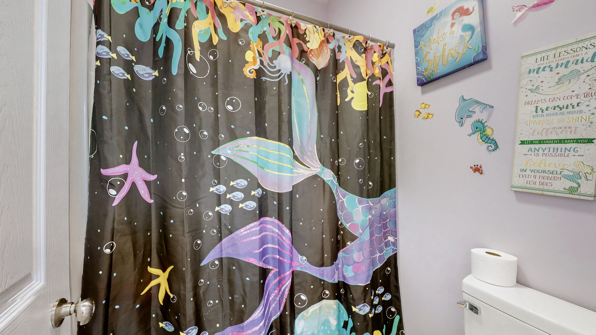 3310 Rocky Branch Road Watertown, TN 37184 - Photo 25 of 52 a bathroom with a sink toilet and shower curtain