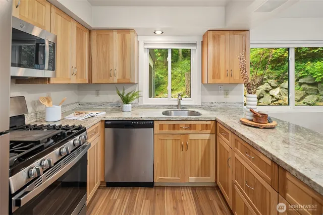 $1,175,000 | 22651 Southeast 56th Street, Issaquah, WA 98029