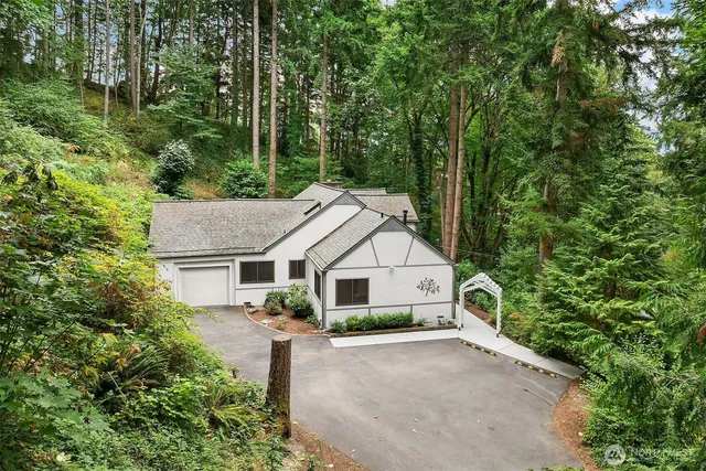 $1,175,000 | 22651 Southeast 56th Street, Issaquah, WA 98029