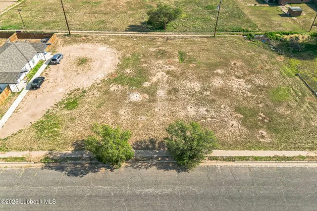 $8,000 | 1907 East 15th Street, Lubbock, TX 79403