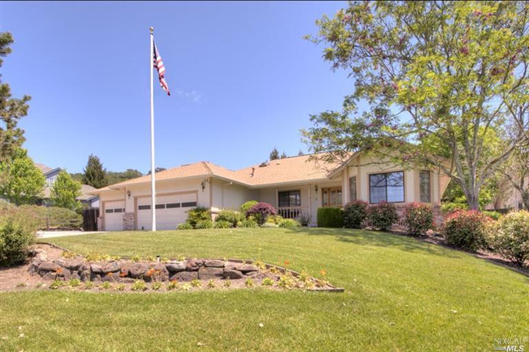 9494 Vinecrest Road Windsor, CA 95492 - Photo 1 of 1 Gallery Image 1