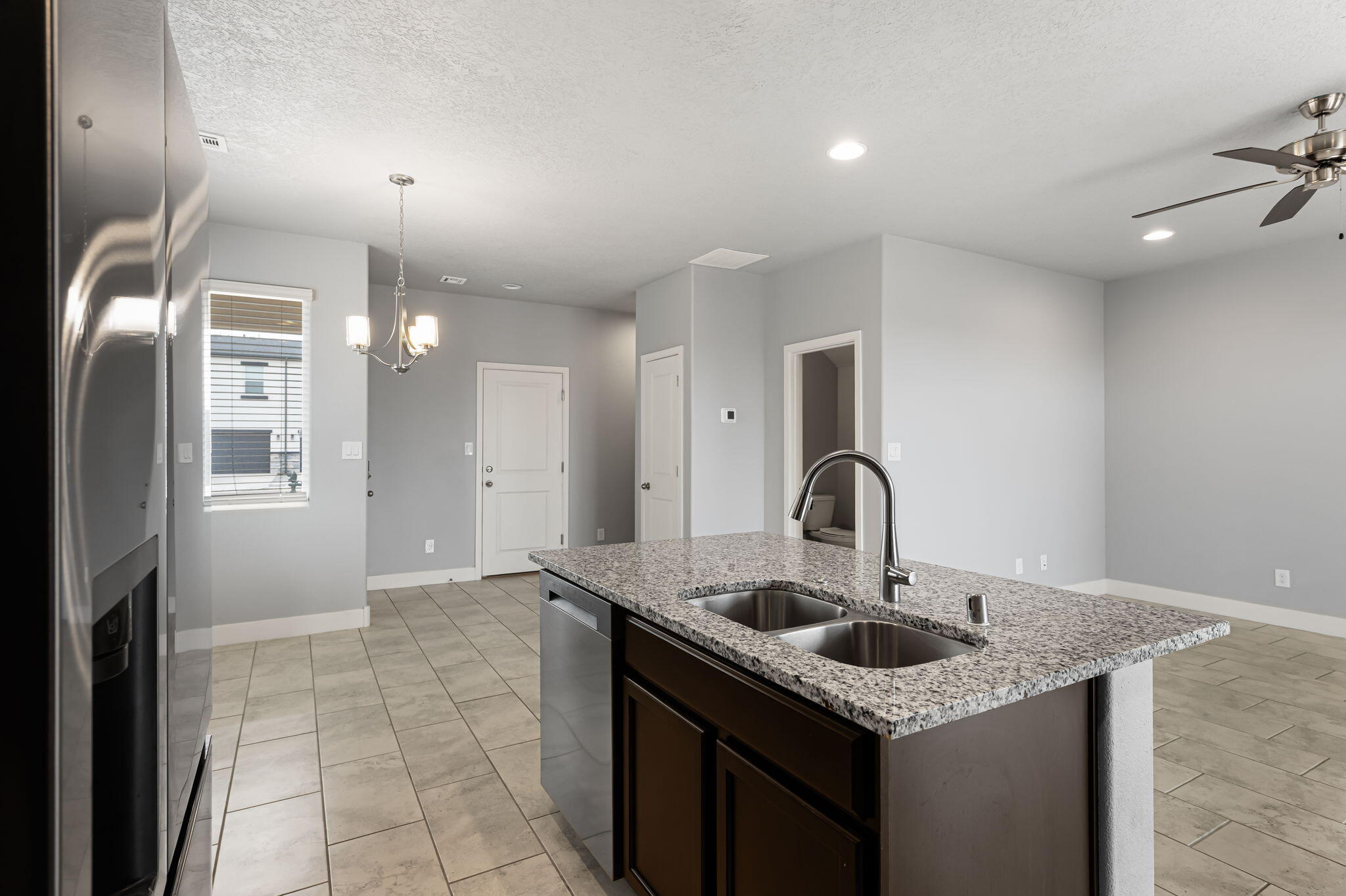 396 Pecos Loop Southeast Rio Rancho, NM 87124 - Photo 12 of 42 Gallery Image 12