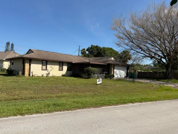 $2,000 | 450 Columbus Street, Sebastian, FL 32958