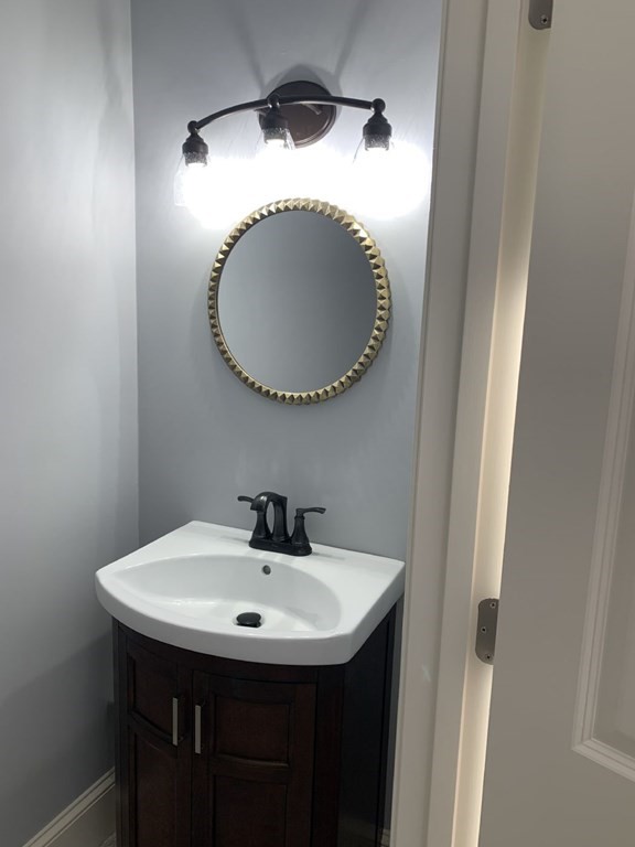 10 Apple Tree Hill Road, Unit 10 Hopkinton, MA 01748 - Photo 23 of 40 Gallery Image 23