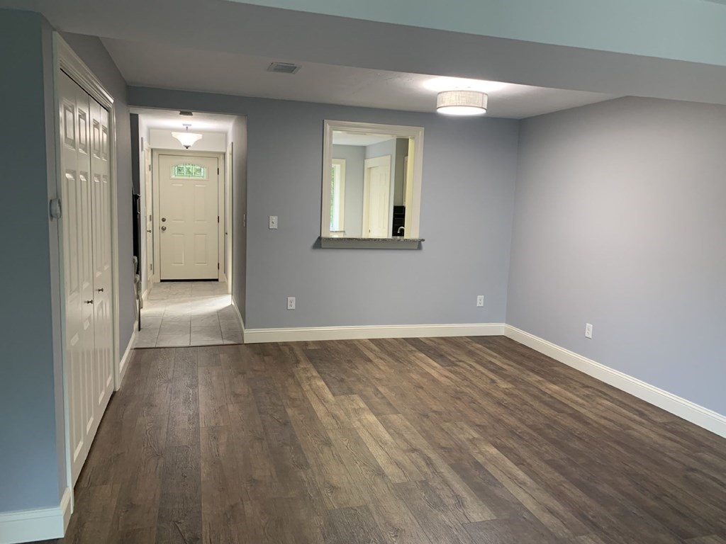 10 Apple Tree Hill Road, Unit 10 Hopkinton, MA 01748 - Photo 33 of 40 Gallery Image 33