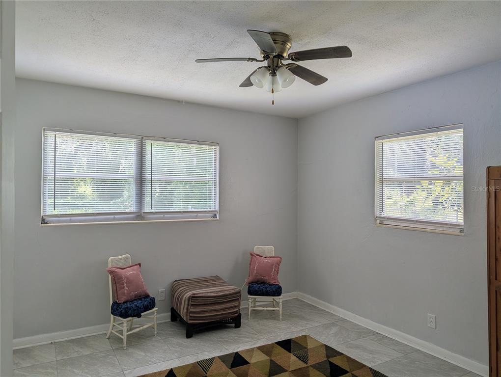 7633 South Cres Loop Floral City, FL 34436 - Photo 9 of 38