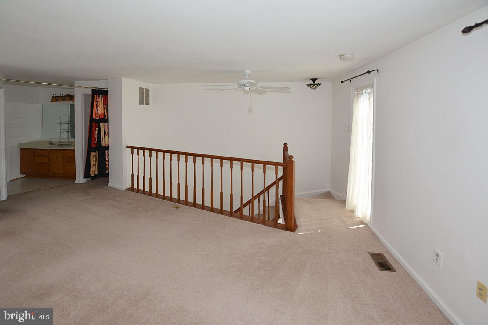 11909 Crosswind Court Reston, VA 20194 - Photo 19 of 33 Gallery Image 19