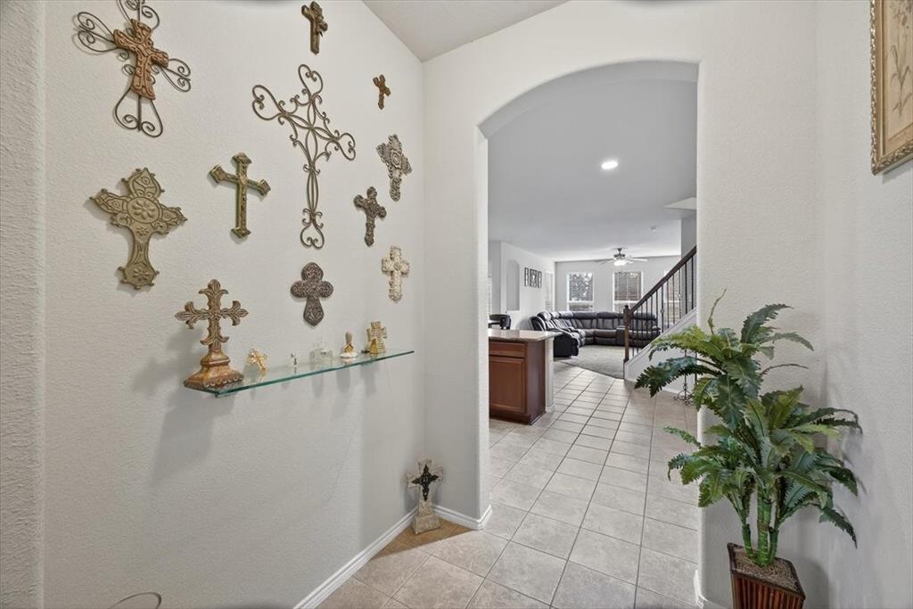 9332 San Tejas Drive Fort Worth, TX 76177 - Photo 4 of 38