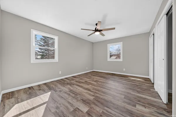 $379,900 | 2693 South 400 East, Marion, IN 46953