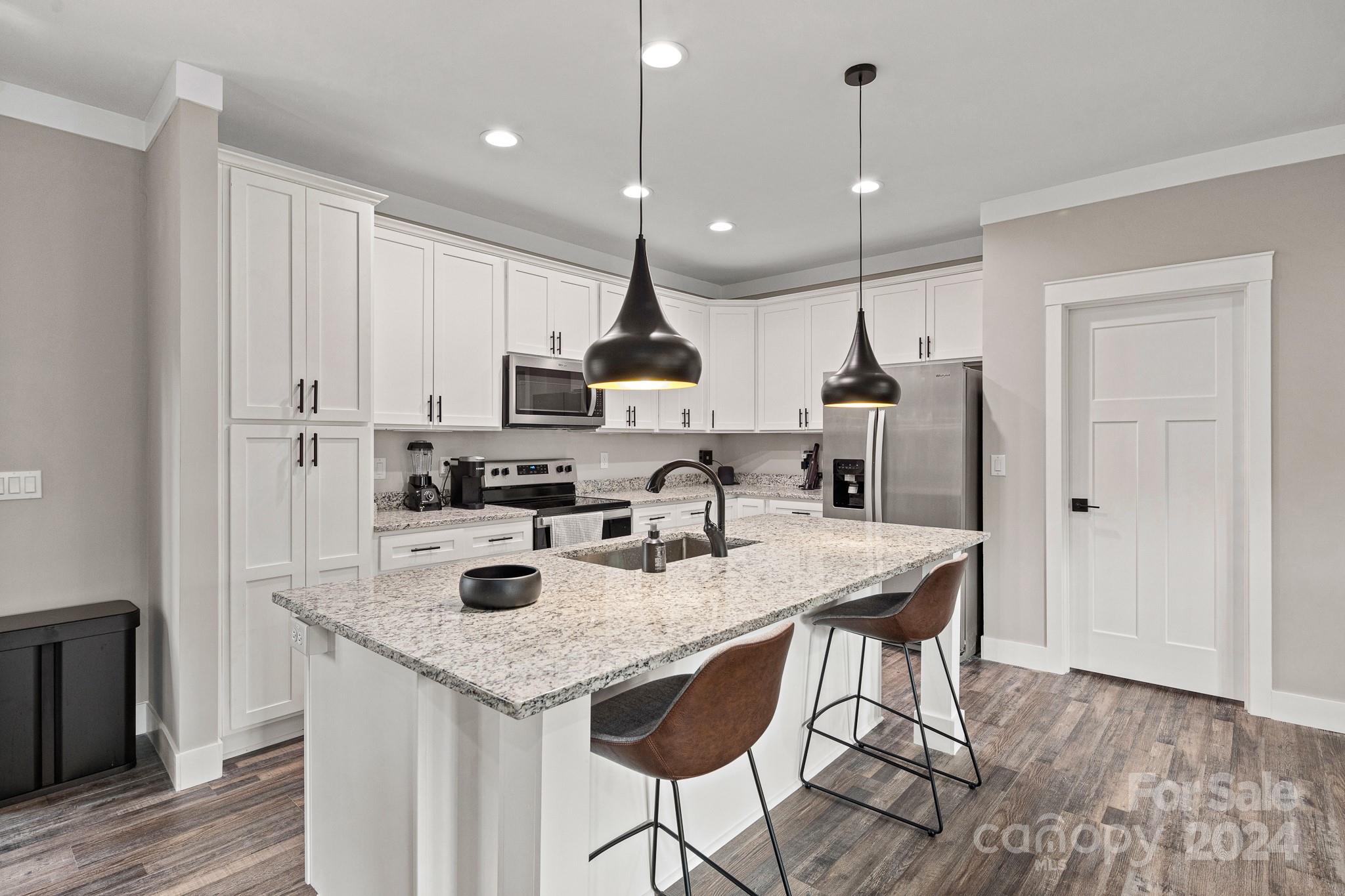 132 Cascade Rdg Road Fairview, NC 28730 - Photo 10 of 48 Gallery Image 10