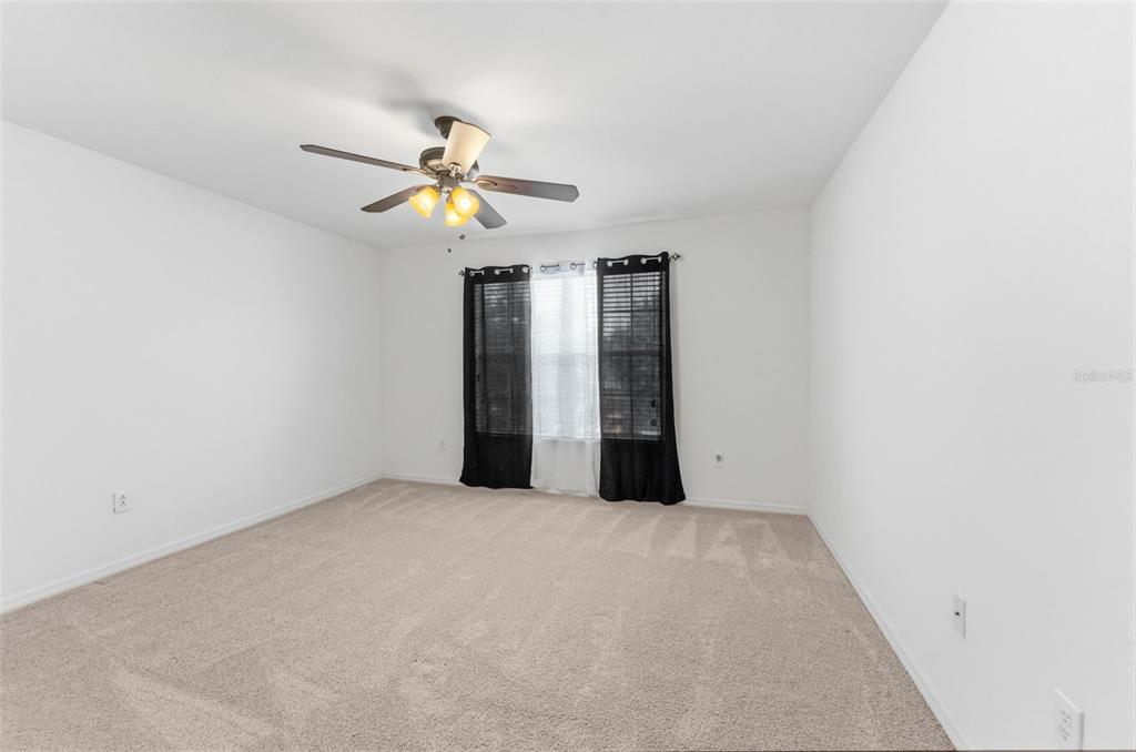 10257 Newminster Loop Ruskin, FL 33573 - Photo 31 of 52