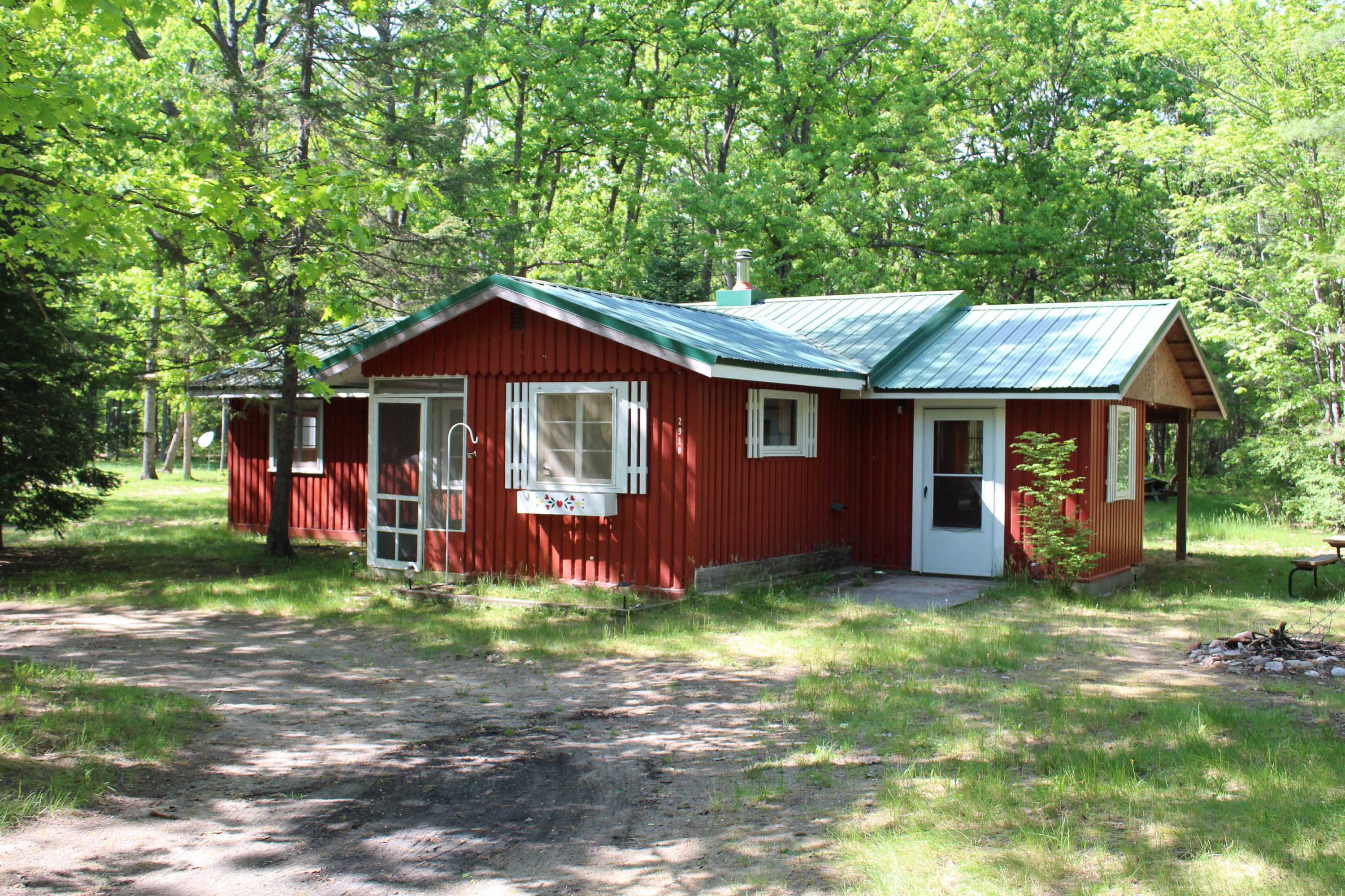 2910 Cobb Road Lewiston, MI 49756 - Photo 1 of 12 Gallery Image 1