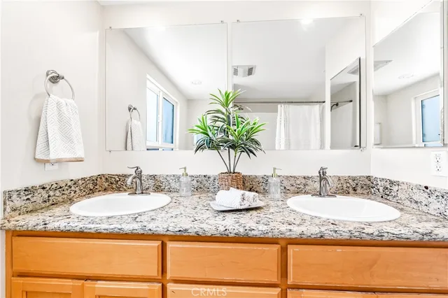 $1,750,000 | 18202 Foss Lane, Huntington Beach, CA 92648