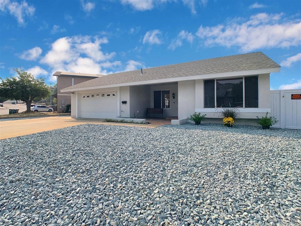 10535 Susie Place Santee, CA 92071 - Photo 1 of 23