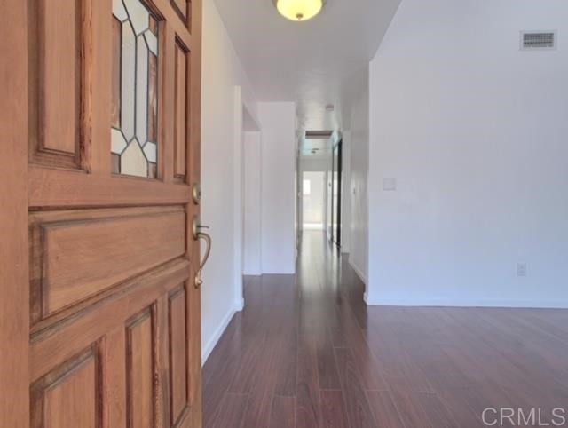 10535 Susie Place Santee, CA 92071 - Photo 3 of 23