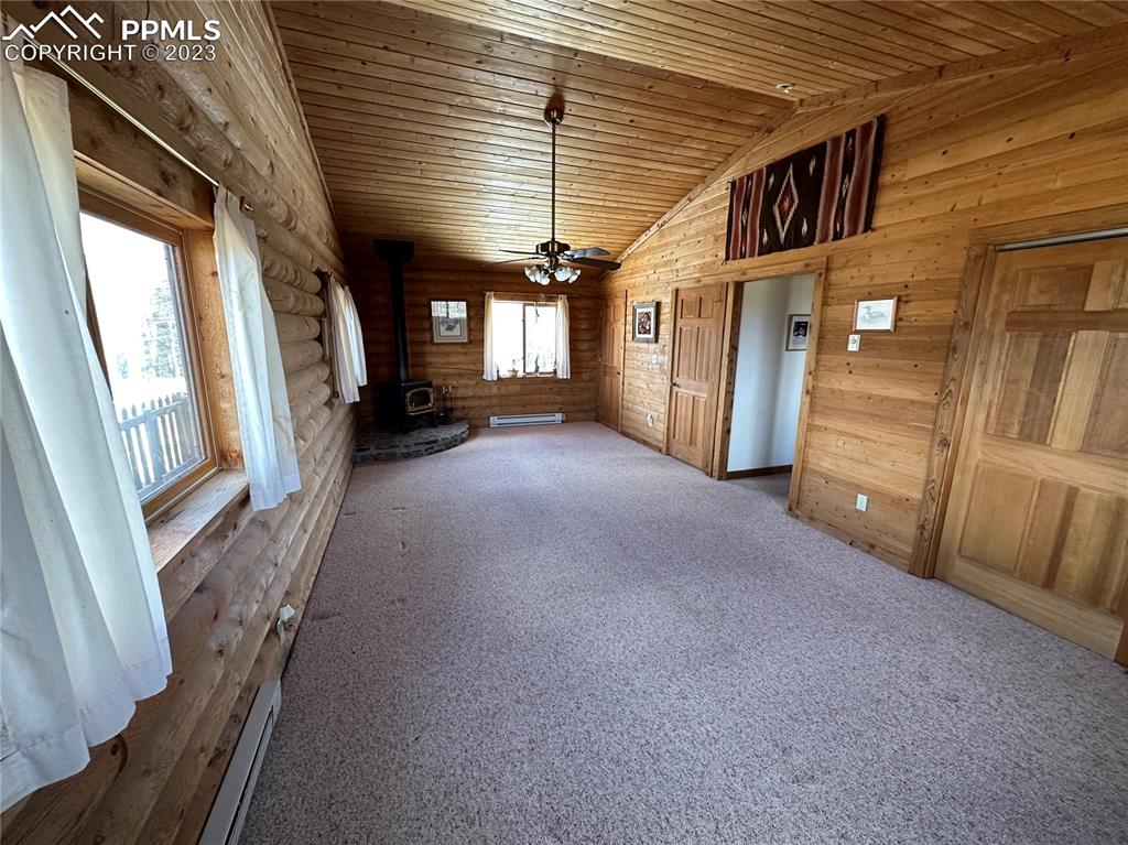 1327 County Road 863 Victor, CO 80860 - Photo 5 of 29 a view of a hallway with furniture