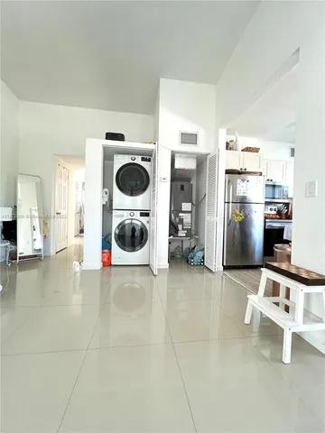 $6,800,000 | 8035 Crespi Boulevard, Miami Beach, FL 33141