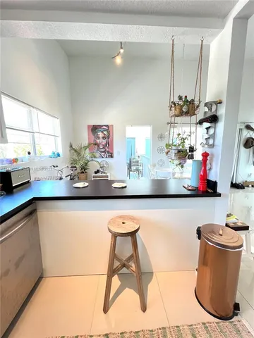 $6,800,000 | 8035 Crespi Boulevard, Miami Beach, FL 33141