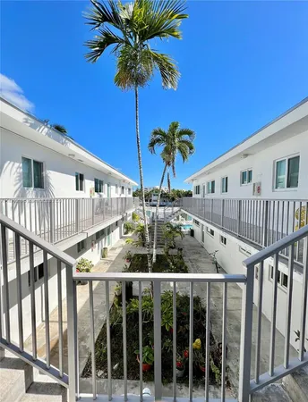 $6,800,000 | 8035 Crespi Boulevard, Miami Beach, FL 33141