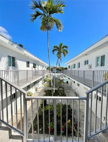 $6,800,000 | 8035 Crespi Boulevard, Miami Beach, FL 33141