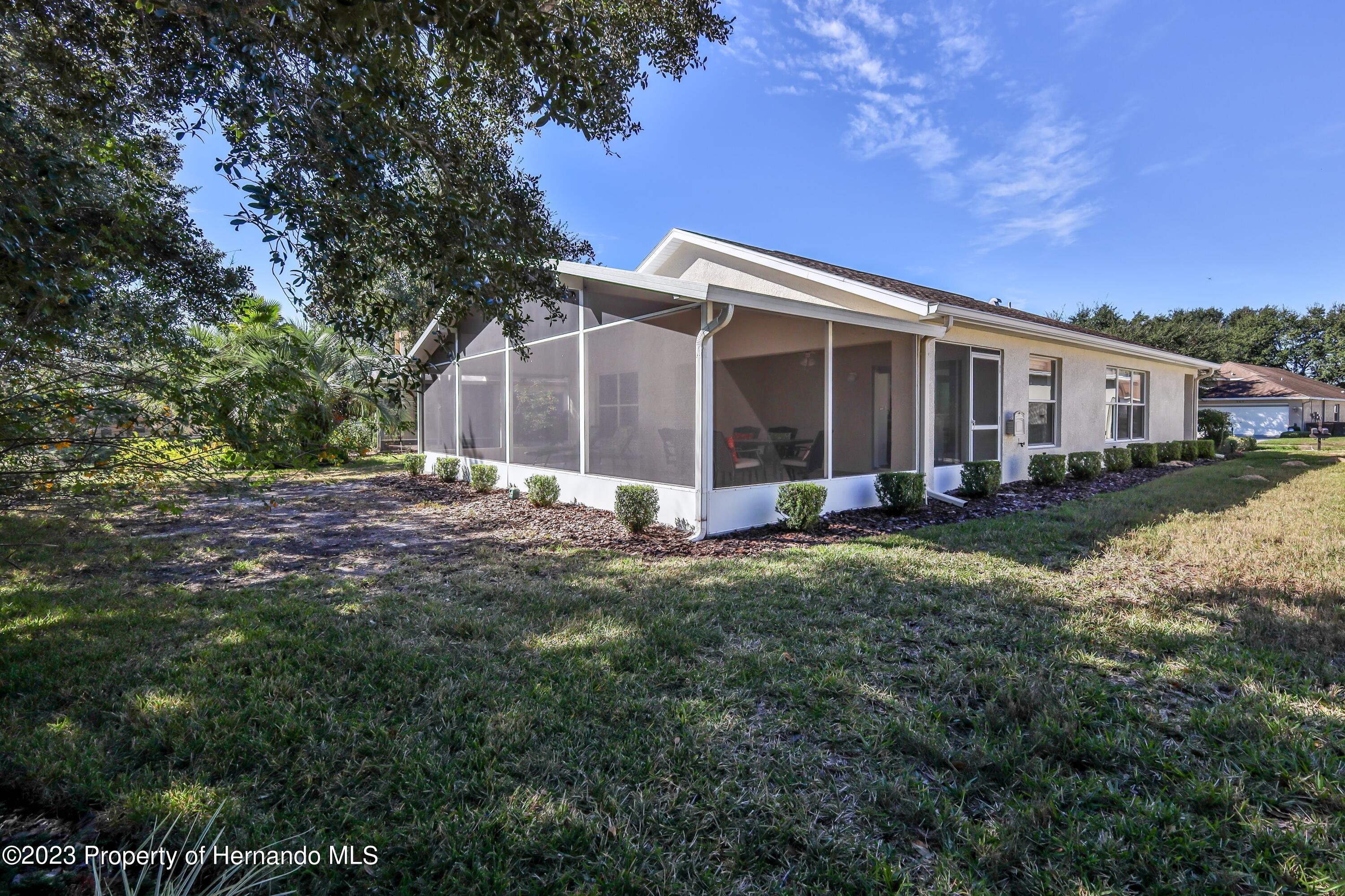306 Rochester Street Spring Hill, FL 34609 - Photo 40 of 42 5W1A0663