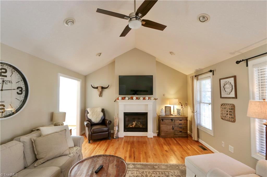 176 Johnson Ridge Road Elkin, NC 28621 - Photo 4 of 28 Gallery Image 4