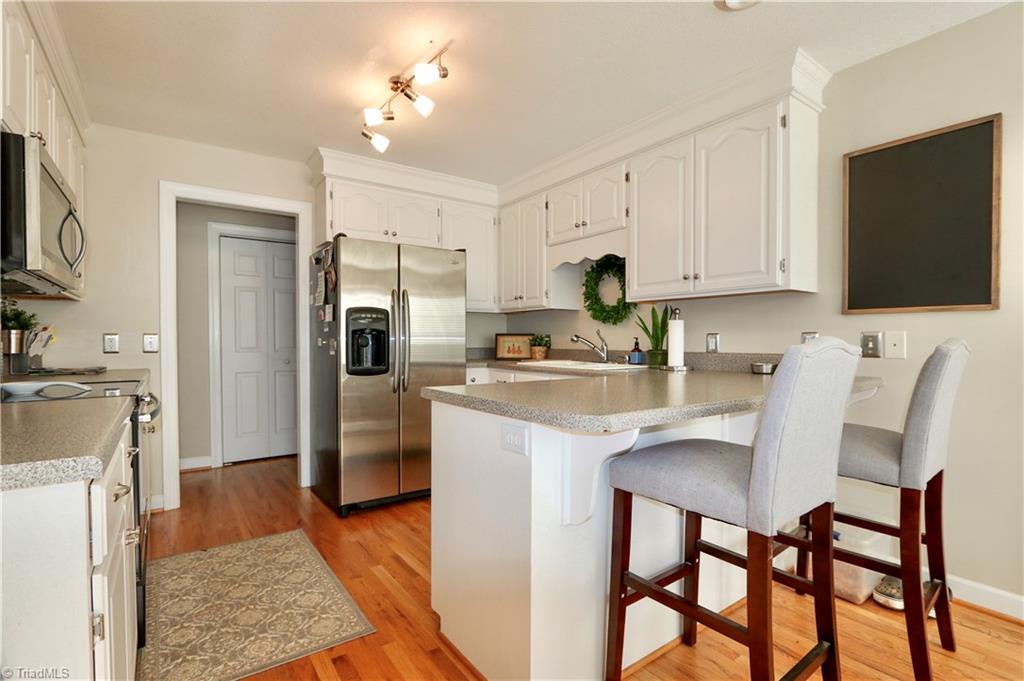 176 Johnson Ridge Road Elkin, NC 28621 - Photo 5 of 28 Gallery Image 5