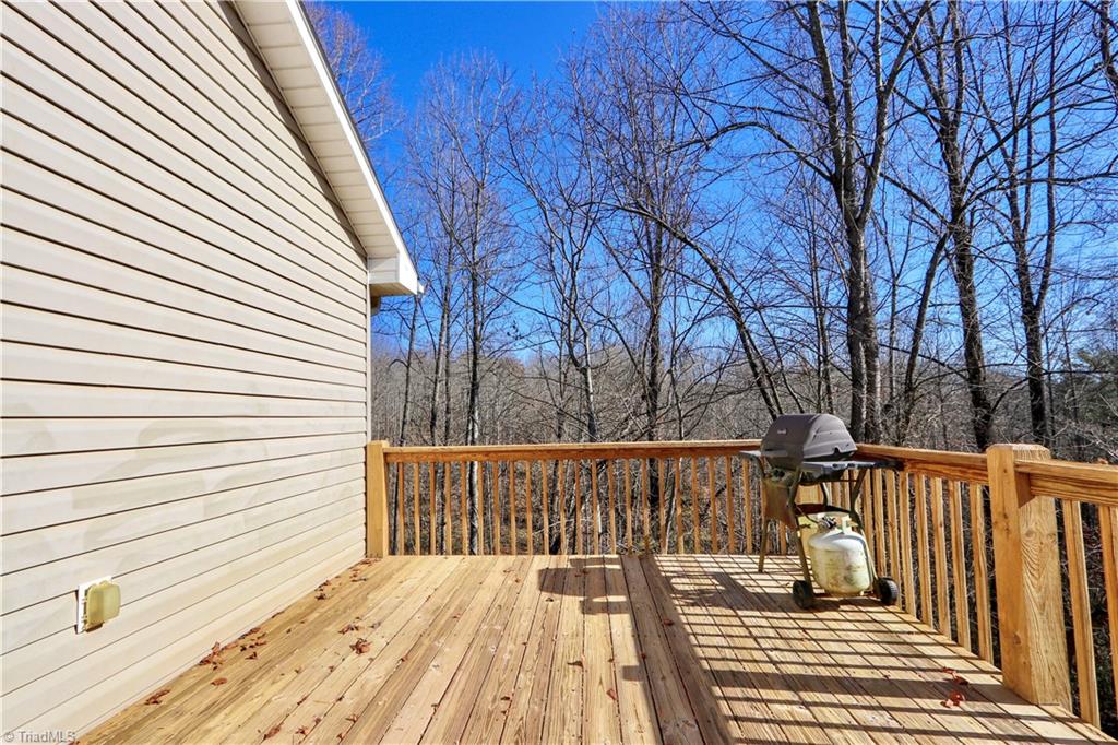 176 Johnson Ridge Road Elkin, NC 28621 - Photo 7 of 28 Gallery Image 7