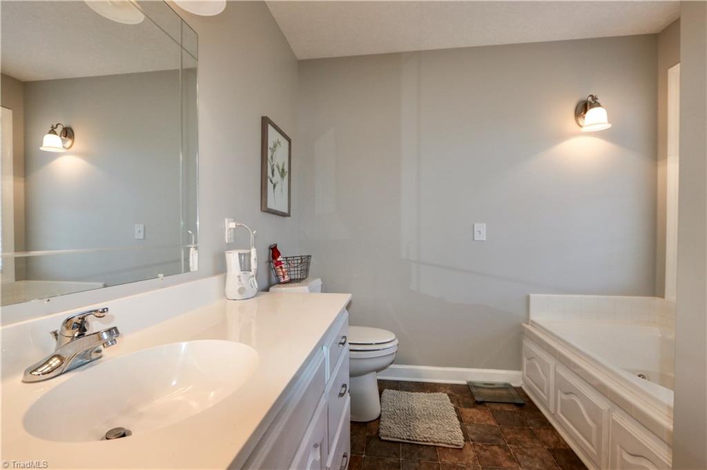 176 Johnson Ridge Road Elkin, NC 28621 - Photo 10 of 28 Gallery Image 10