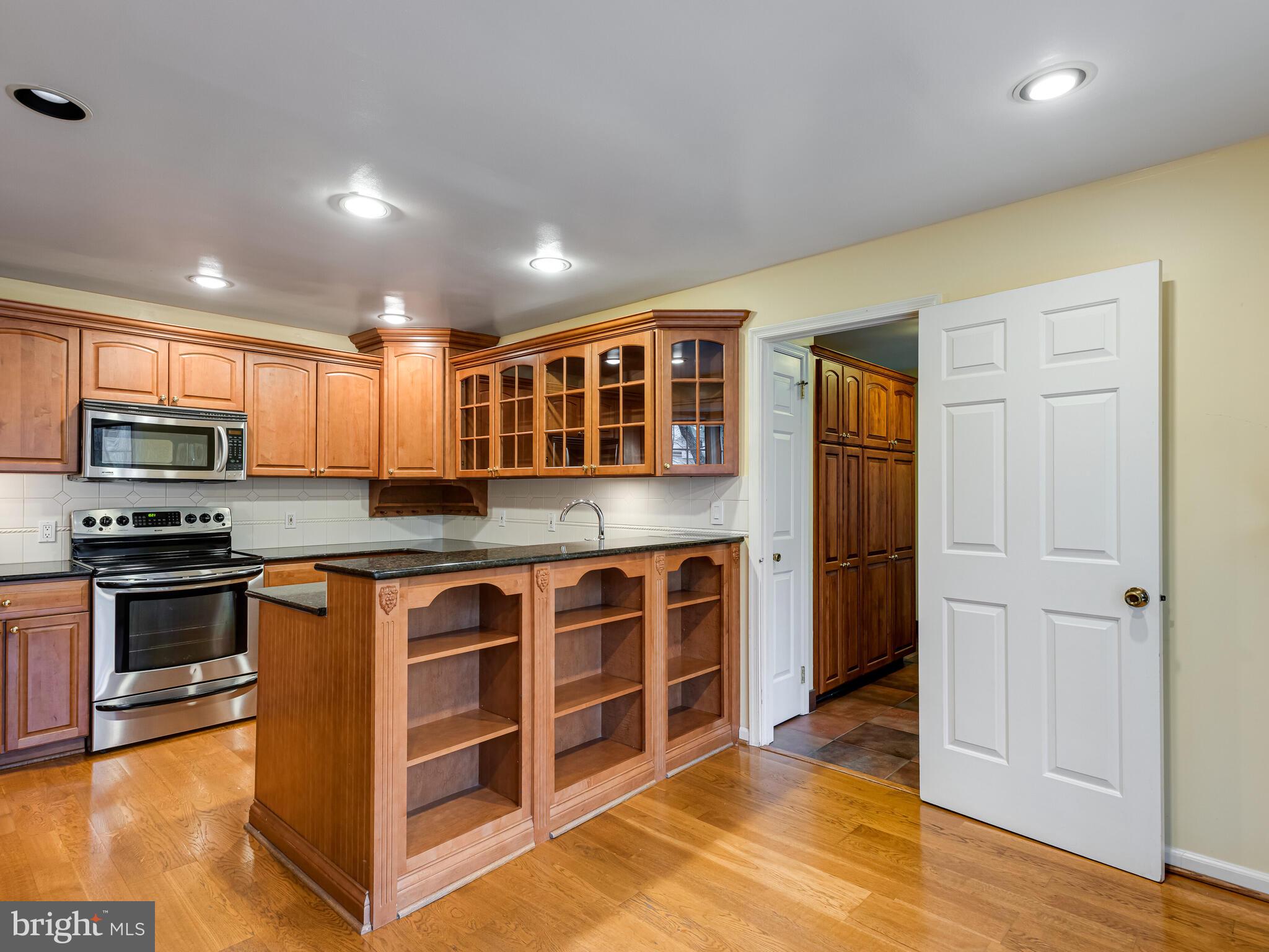 4 Oaktree Hollow Road West Chester, PA 19382 - Photo 11 of 43 Gallery Image 11