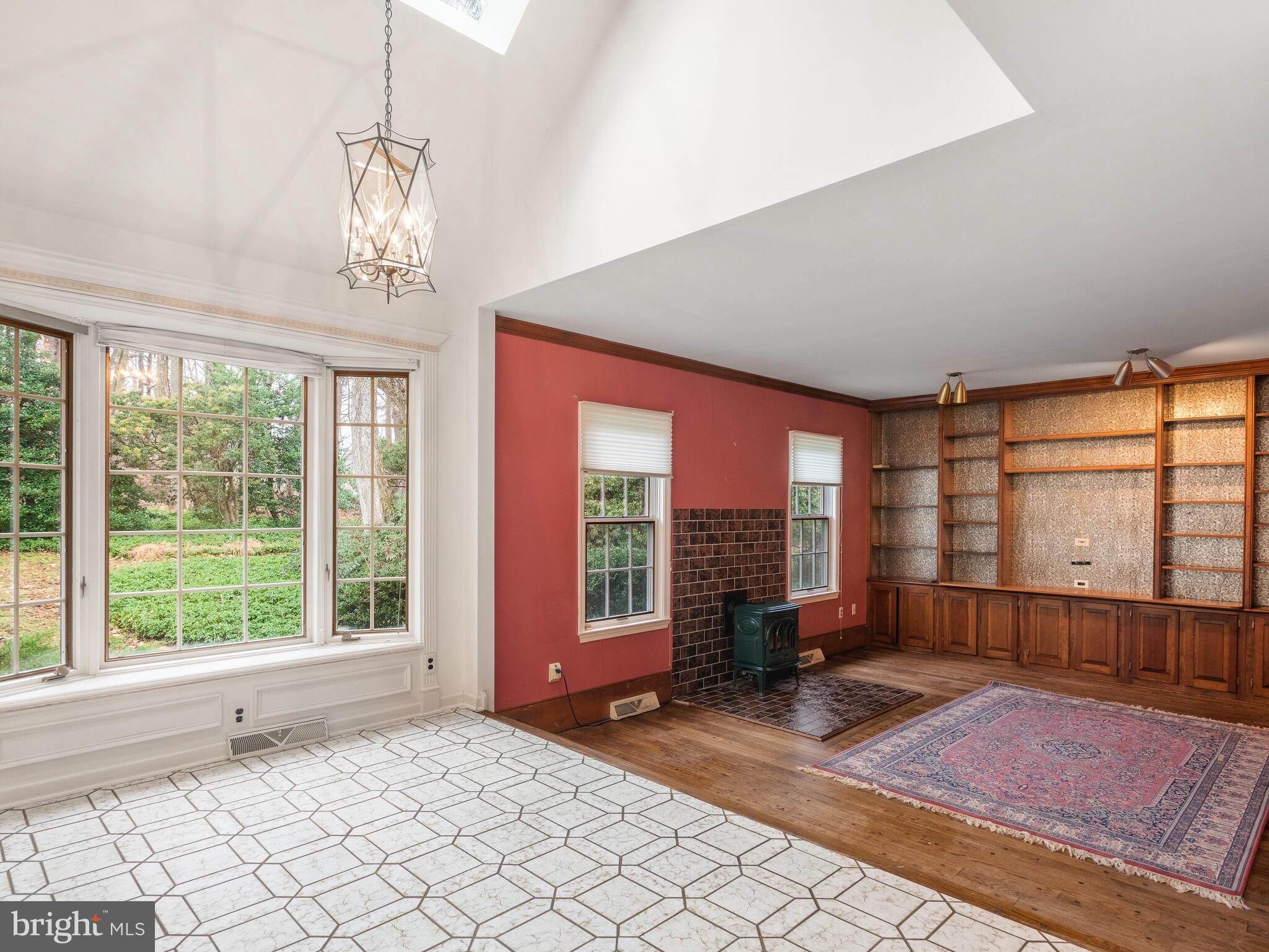 4 Oaktree Hollow Road West Chester, PA 19382 - Photo 8 of 43 Gallery Image 8