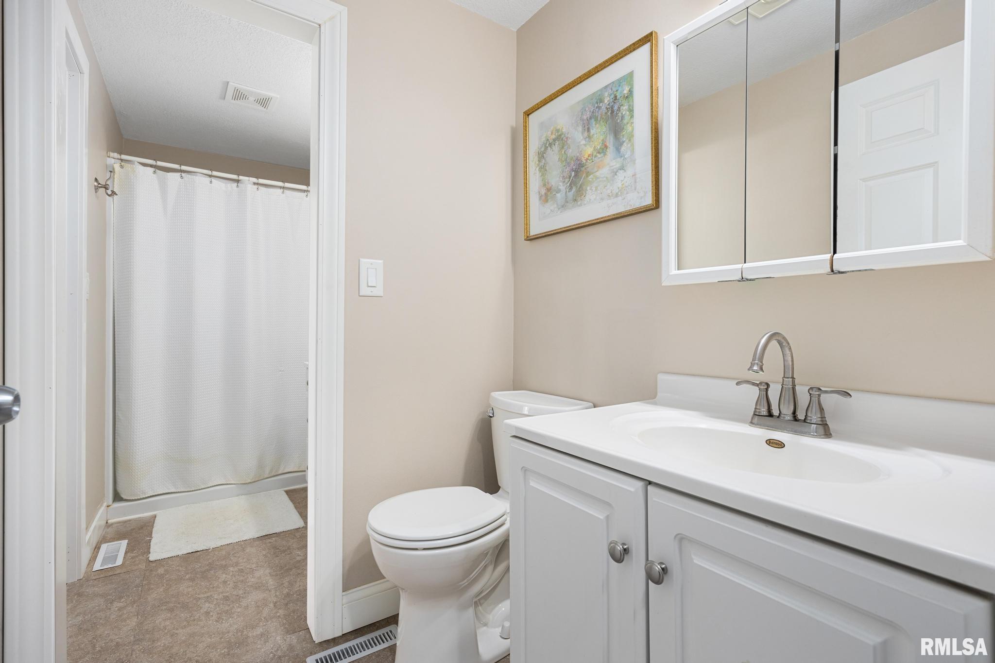 9515 West Littlefield Drive Mapleton, IL 61547 - Photo 17 of 44