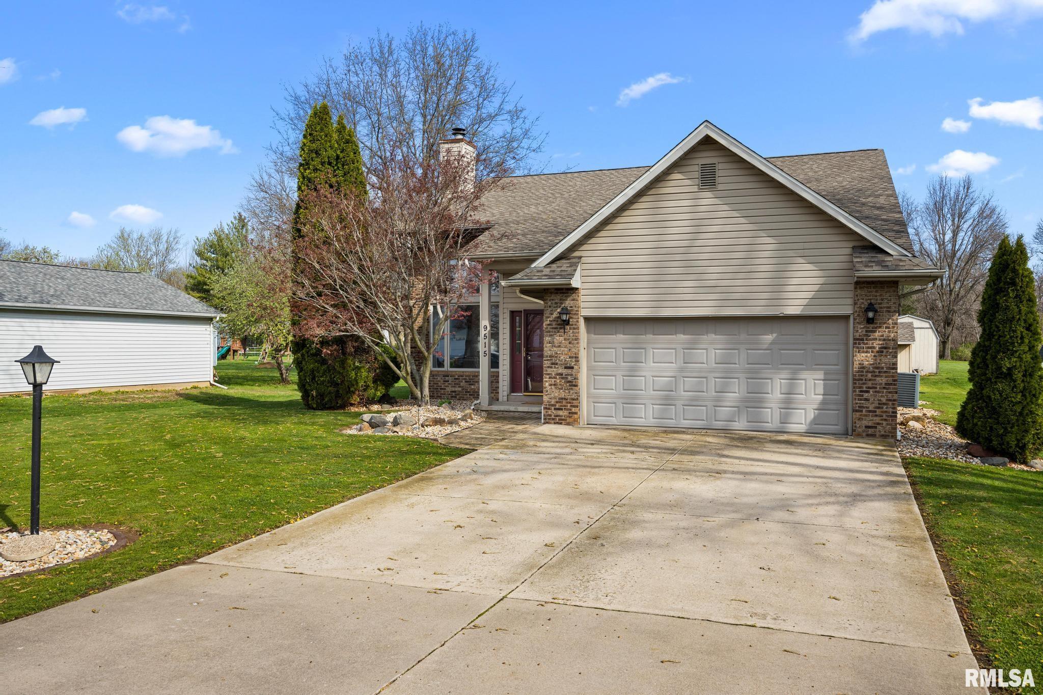 9515 West Littlefield Drive Mapleton, IL 61547 - Photo 3 of 44