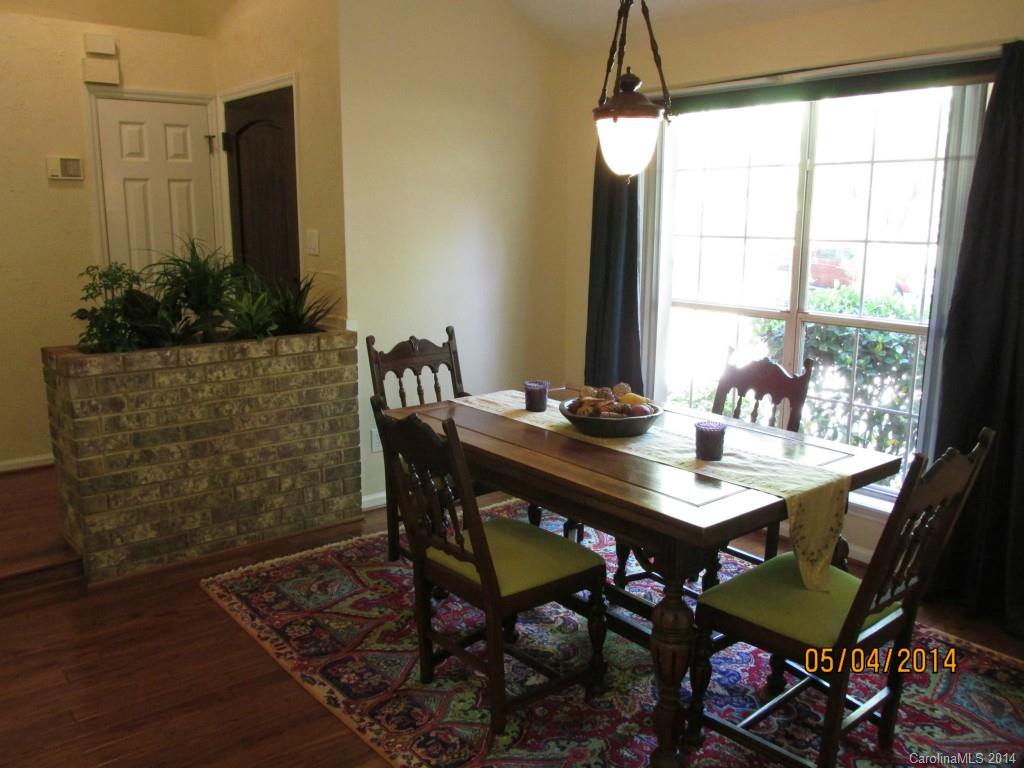 6914 Porterfield Road Charlotte, NC 28226 - Photo 6 of 16 Gallery Image 6