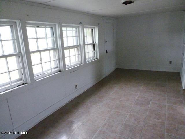 255 Sandlin Road Beulaville, NC 28518 - Photo 12 of 22 P1100250