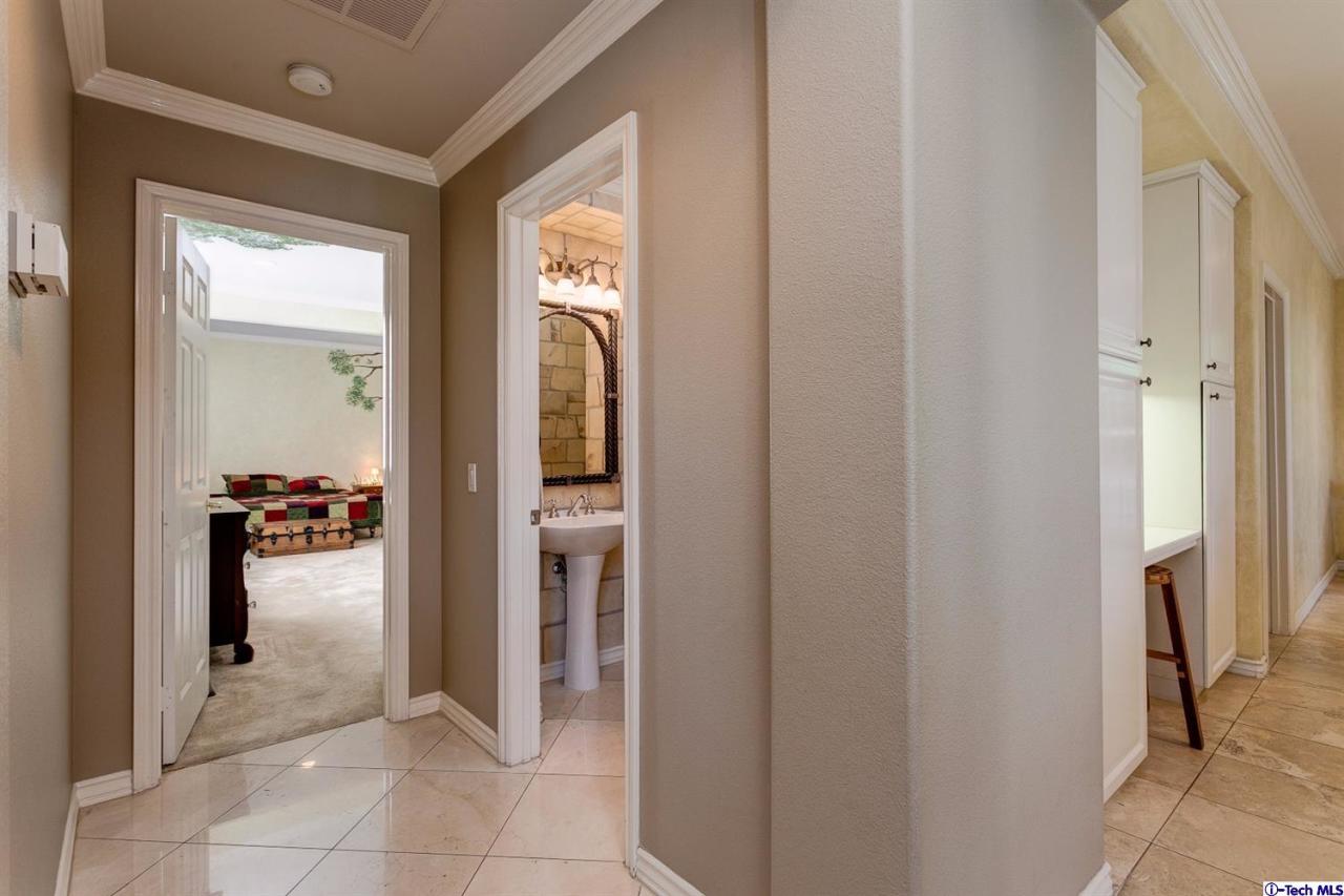 3756 Sunset Ridge Road Altadena, CA 91001 - Photo 20 of 38 Additional Photo