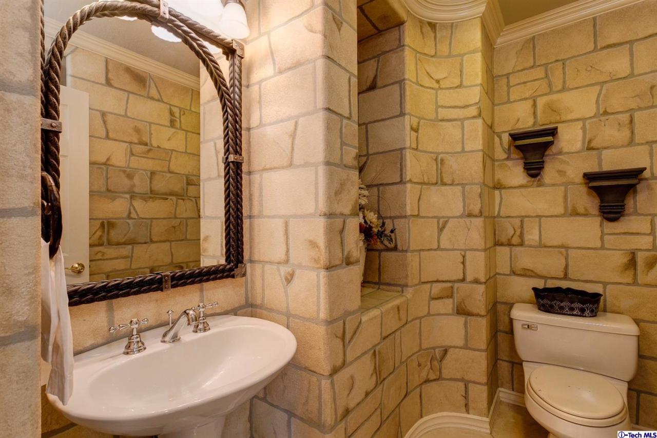 3756 Sunset Ridge Road Altadena, CA 91001 - Photo 21 of 38 Additional Photo