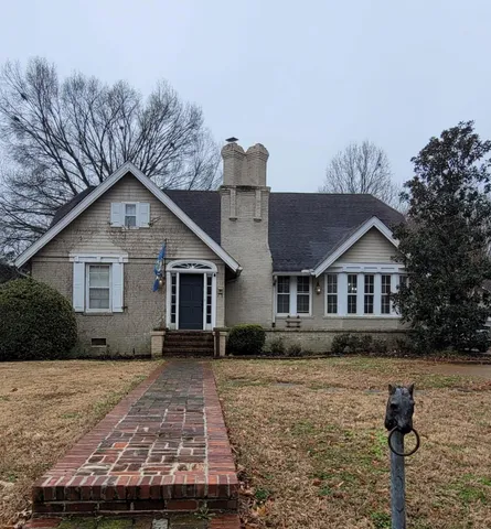 $430,000 | 522 West College Street, Brownsville, TN 38012