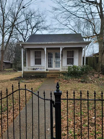 $430,000 | 522 West College Street, Brownsville, TN 38012