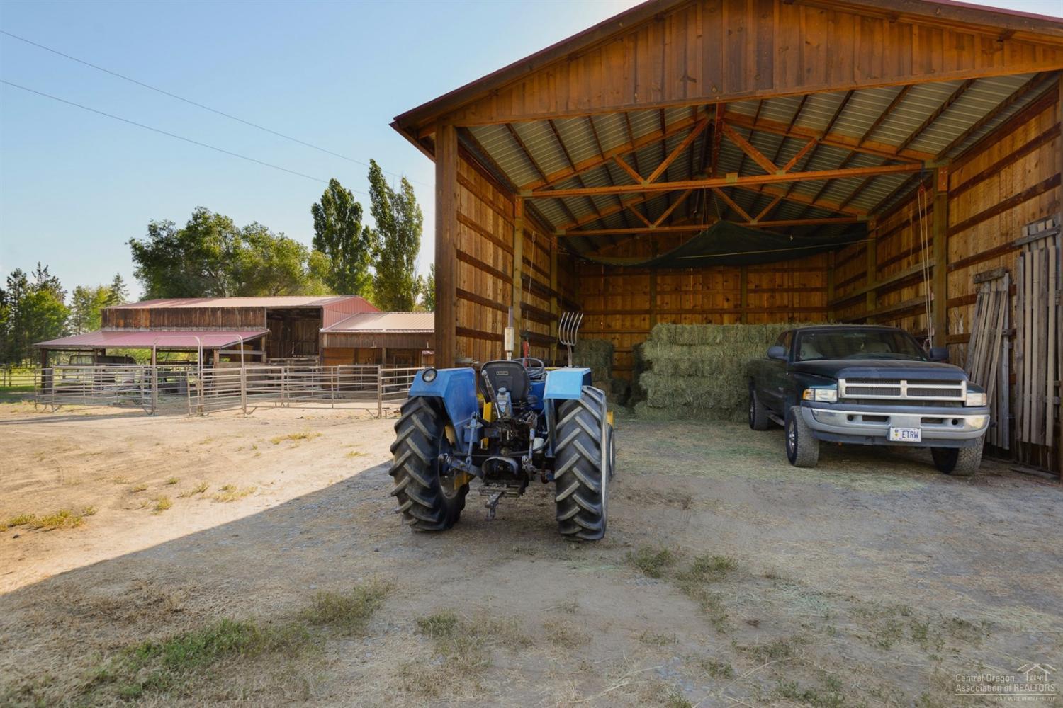 25360 Walker Road Bend, OR 97701 - Photo 19 of 25 Additional Photo