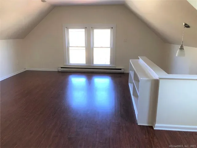 $1,600 | 1944 Bedford Street, Unit 3, Stamford, CT 06905