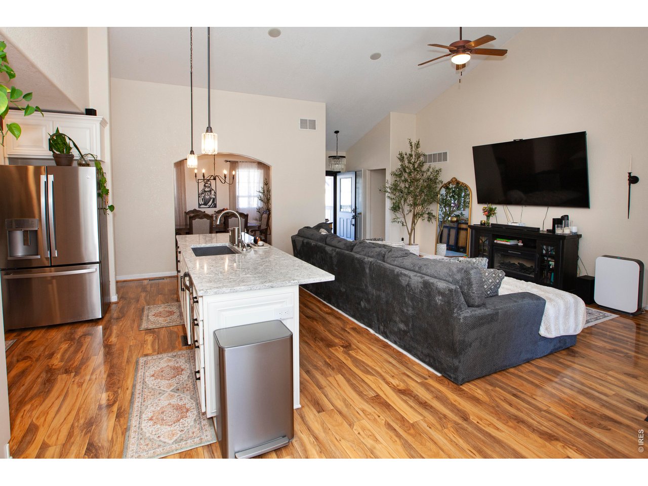 817 Nicole Road Sterling, CO 80751 - Photo 2 of 44