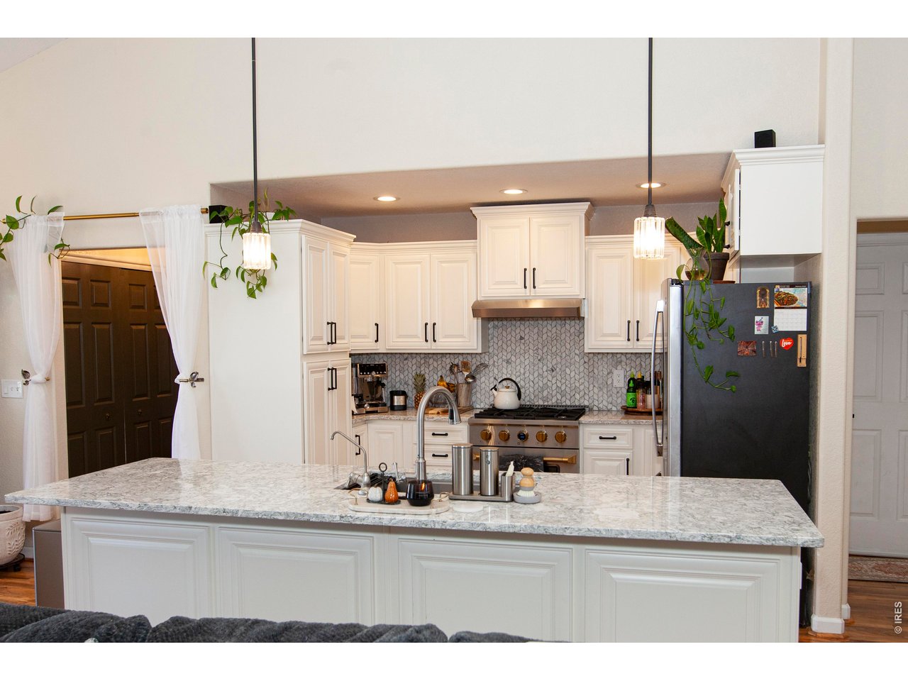 817 Nicole Road Sterling, CO 80751 - Photo 8 of 44