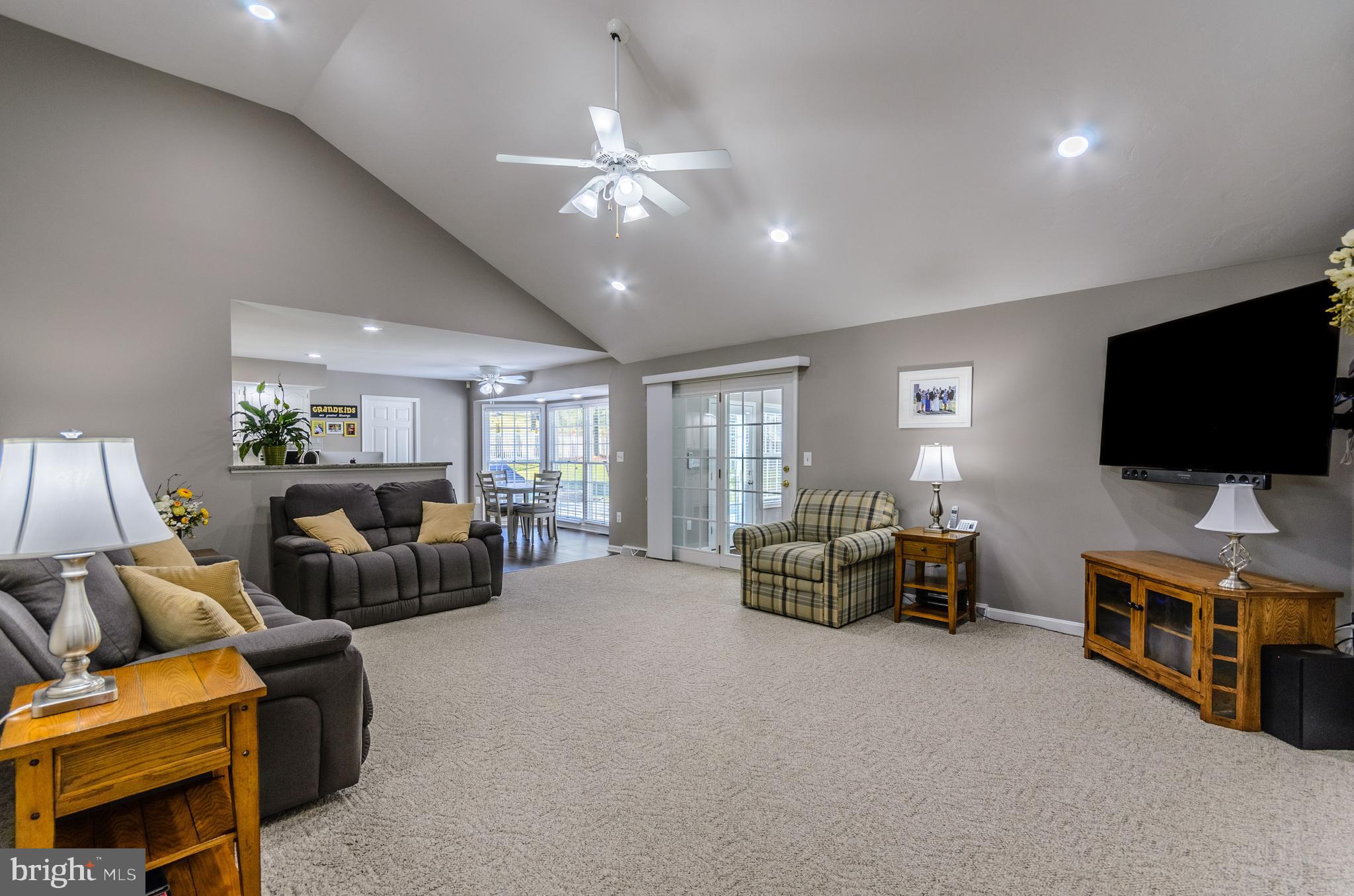 3609 Cheltenham Road York, PA 17402 - Photo 4 of 40 Gallery Image 4