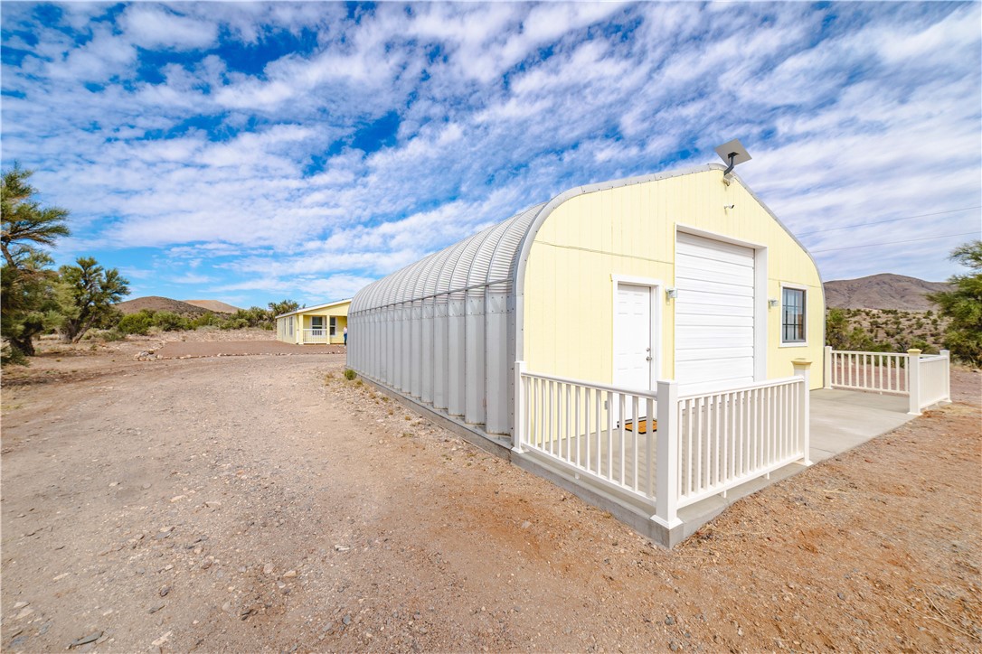 2001 Gold Road Kingman, AZ 86401 - Photo 52 of 57 a view of a house with a park