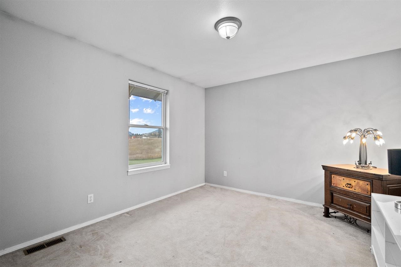 1810 Brooks Road Evans, WA 99126 - Photo 21 of 50