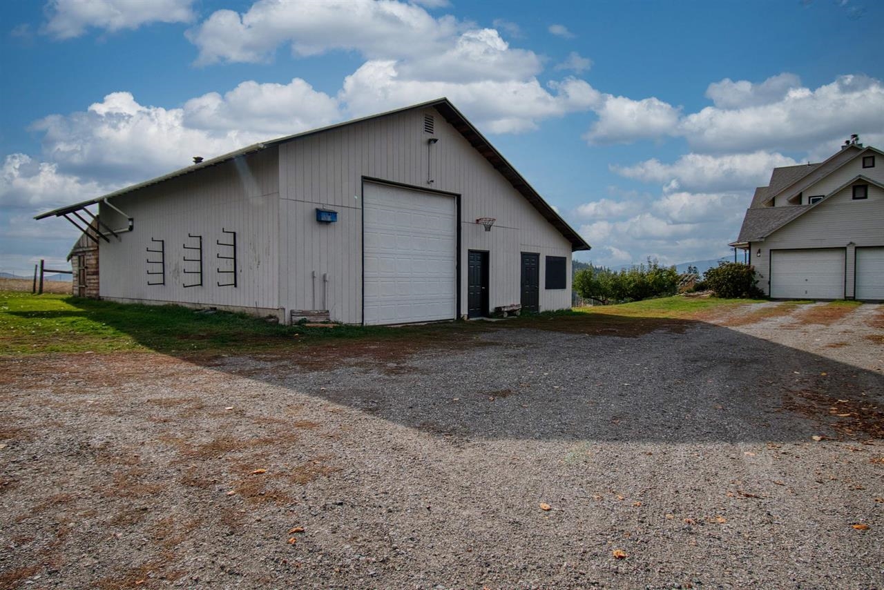 1810 Brooks Road Evans, WA 99126 - Photo 4 of 50